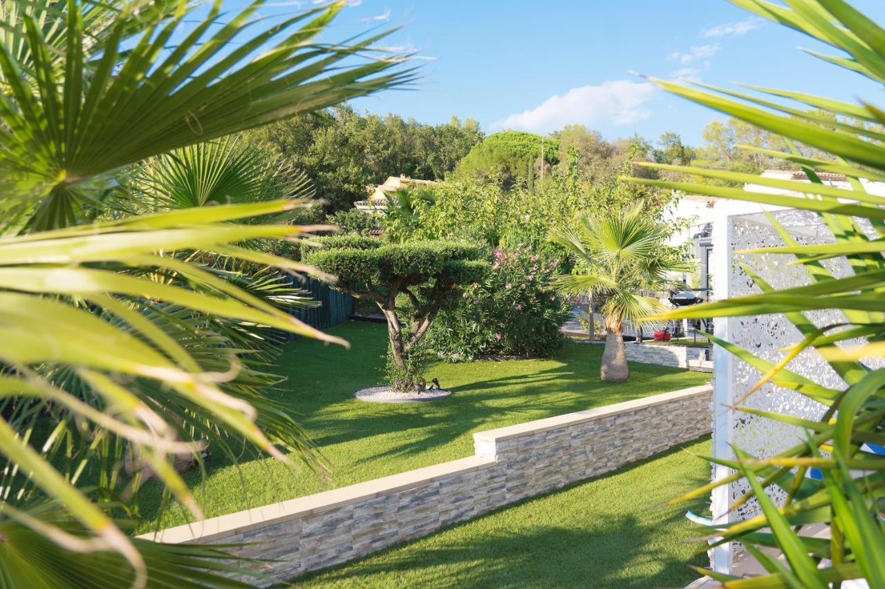 Villa Quietude Bagnols-en-Forêt Exteriér fotografie